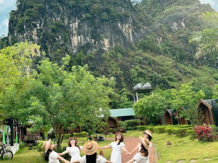 هتل Doan Gia Resort Phong Nha