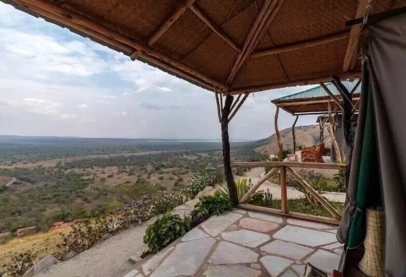 هتل Eagles Nest Camp
