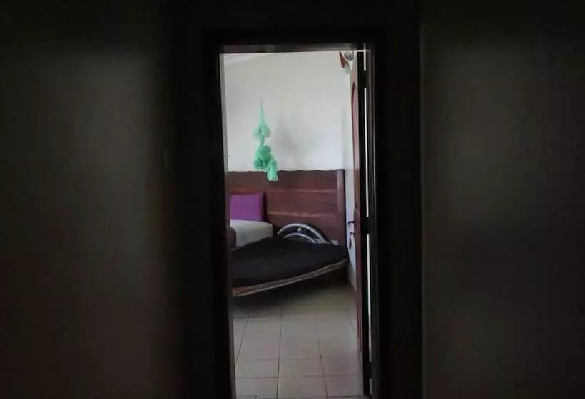 هتل Global Village