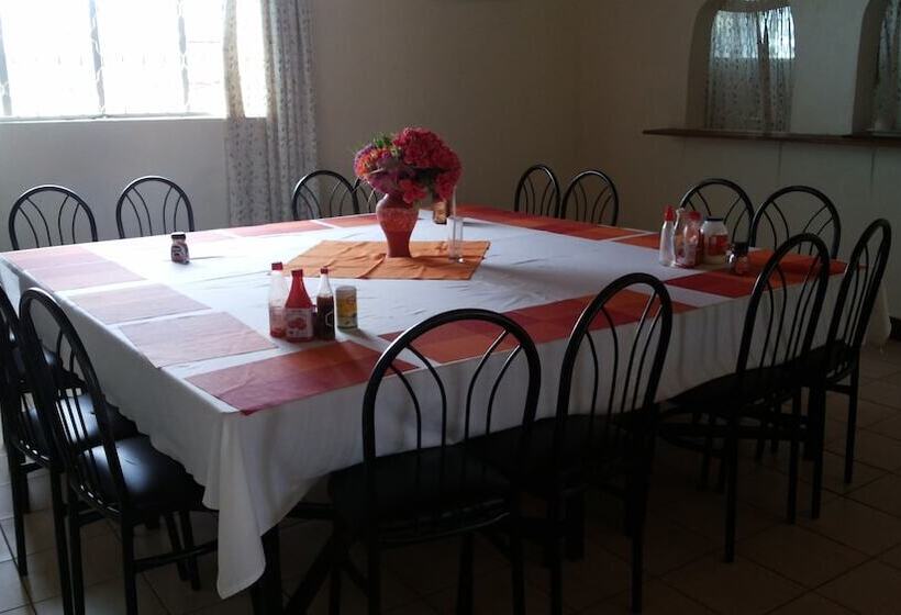 هتل Global Village