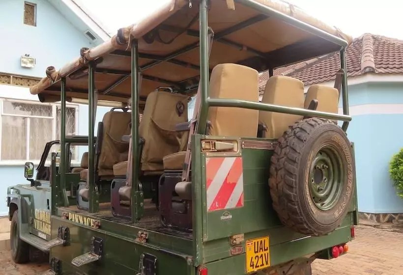 هتل Global Village