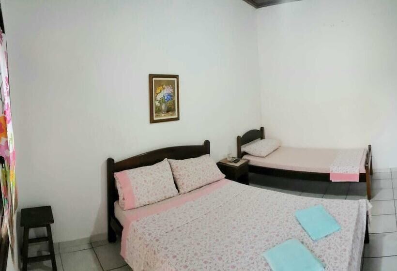 בית מלון כפרי Pousada Atelier Aly Da Costa