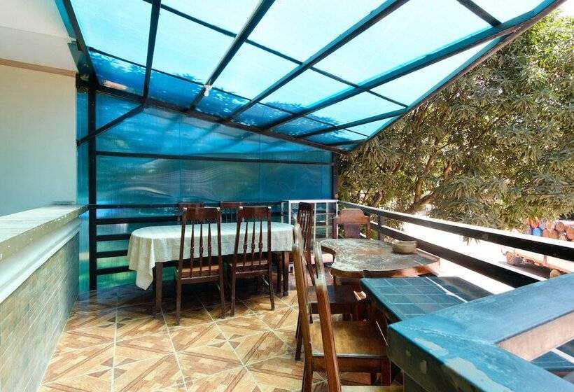 Hotel Reddoorz @ Poblacion 6 Coron