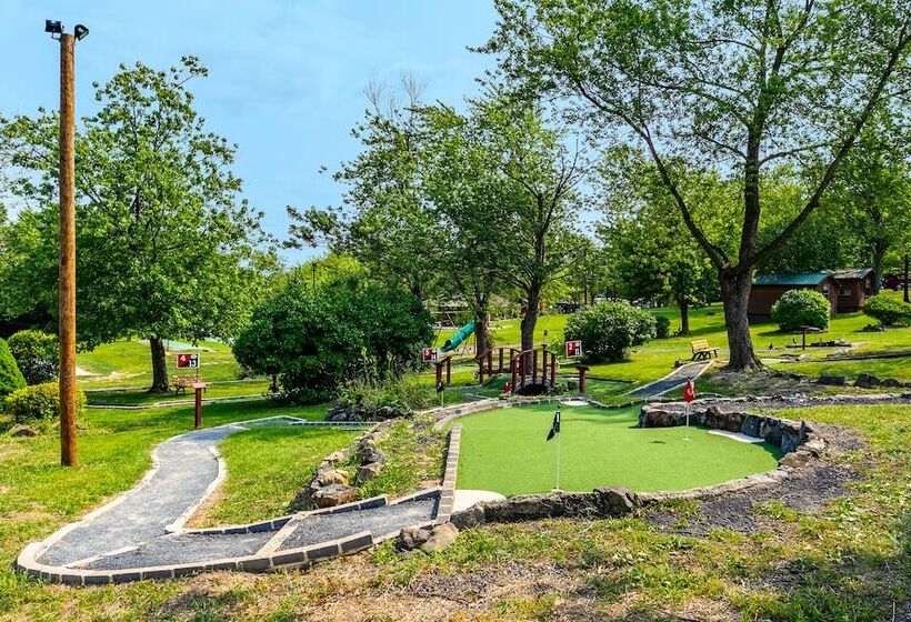 فندق Round Top Campground