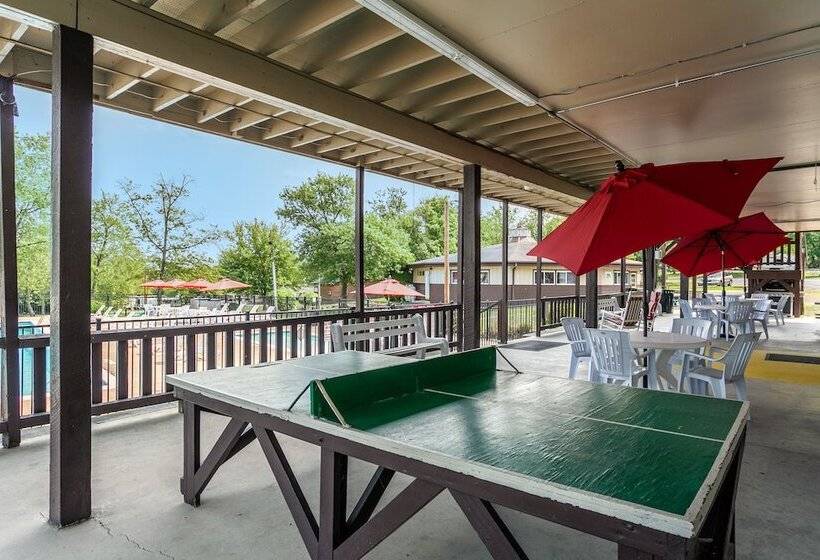 فندق Round Top Campground