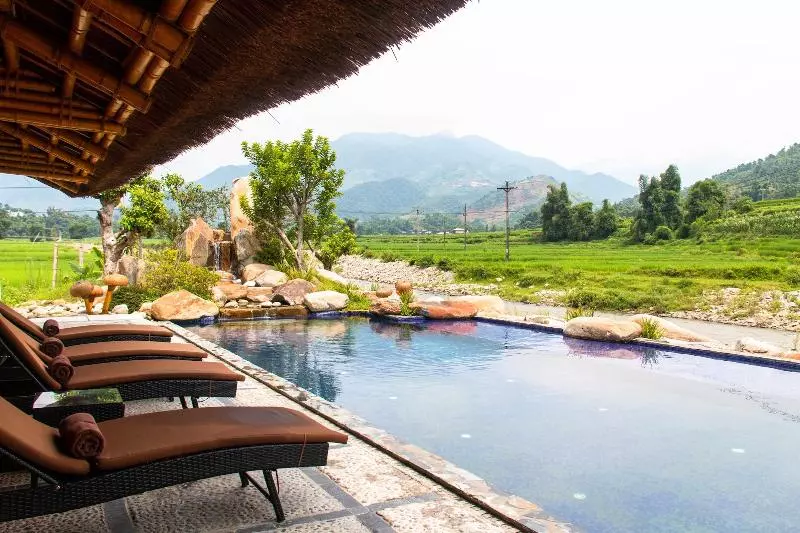 Le Champ Tu Le Resort Hot Spring & Spa