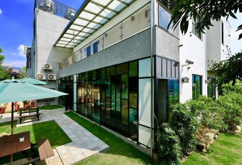 Pension Five Mountains And Three Water B&b