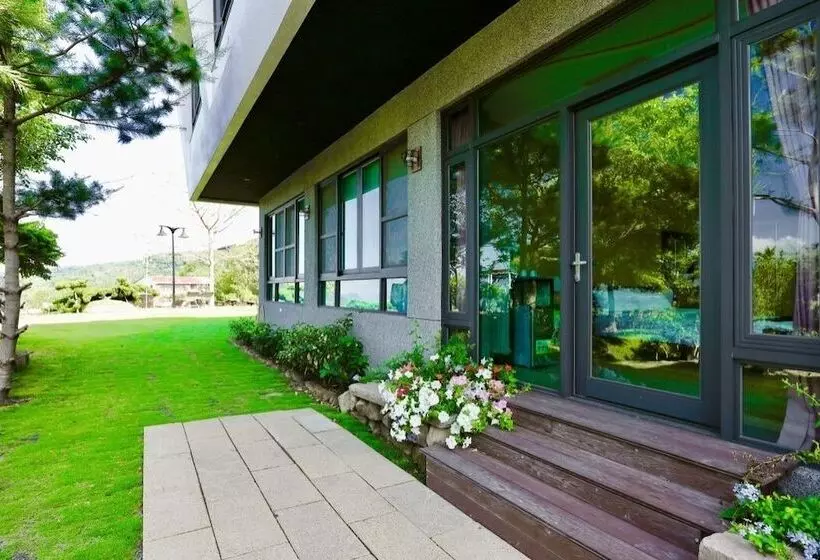 پانسیون Five Mountains And Three Water B&b