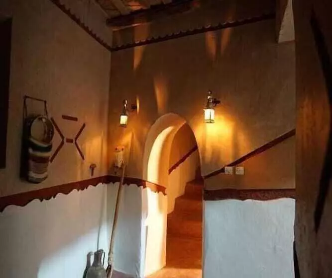 Majatalo Riad Dar Outebba