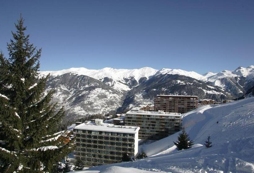 Резиденция Courchevel 1650 Résidence Pierre & Vacances Le Moriond