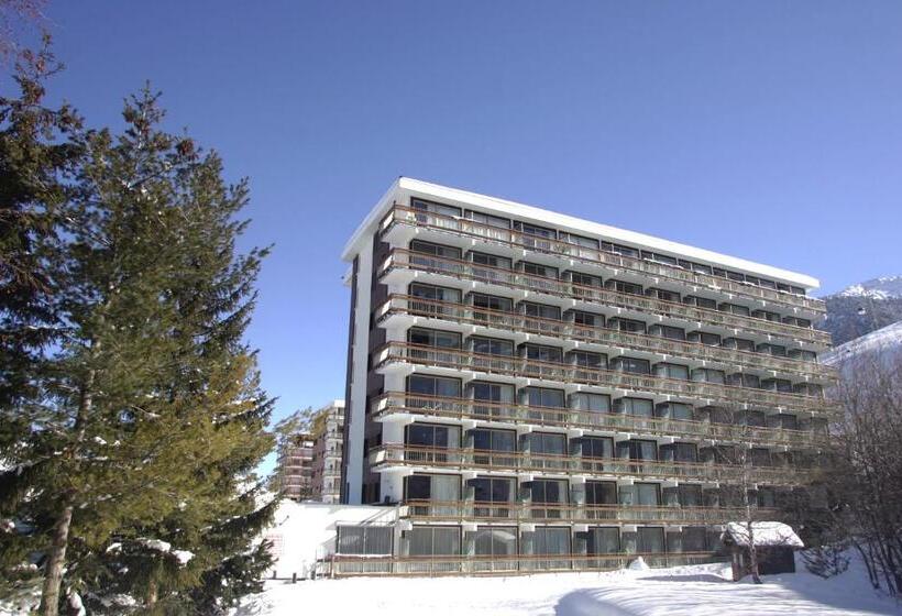 Резиденция Courchevel 1650 Résidence Pierre & Vacances Le Moriond