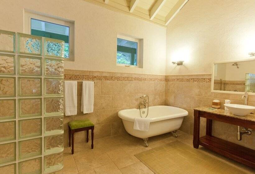 Rosalie Bay Eco Resort & Spa