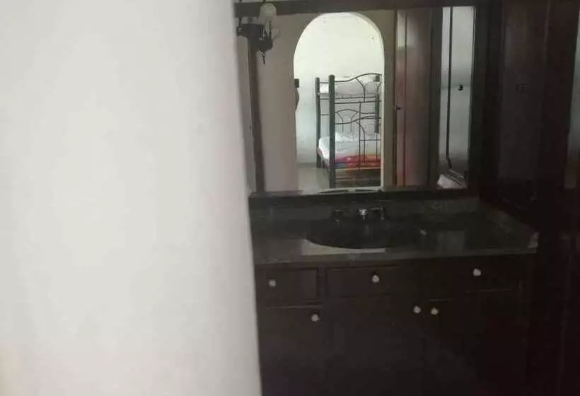 Villa Aura Hostal