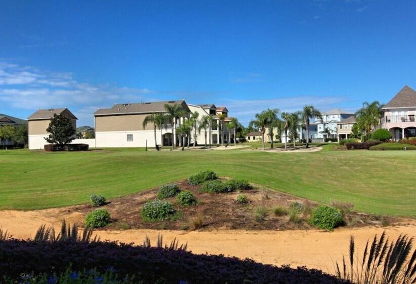 Villa In Reunion Resort 1315