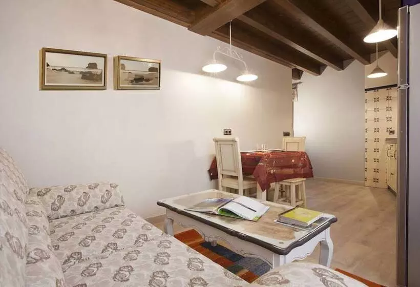 Apartamentos El Aramo Asturias
