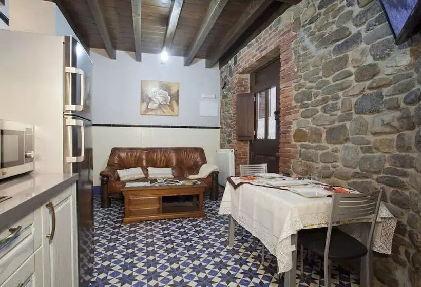 Apartamentos El Aramo Asturias