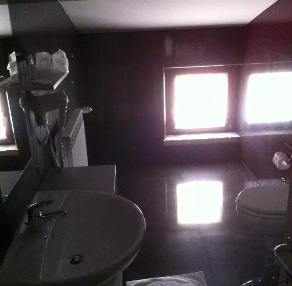 Halanus Hotel And Resort