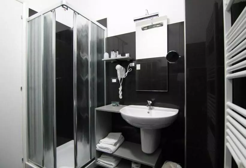 Halanus Hotel And Resort