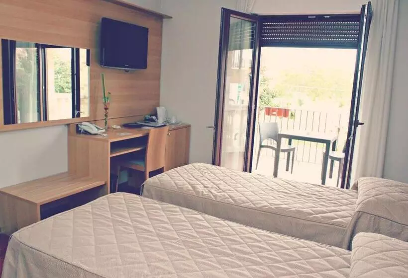 Halanus Hotel And Resort