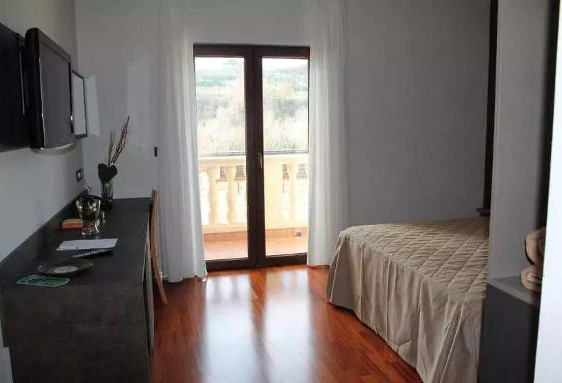 Halanus Hotel And Resort