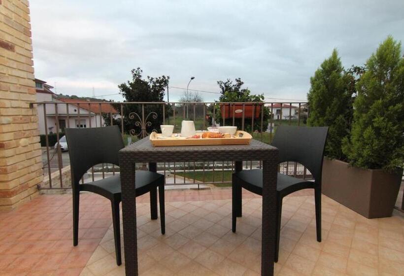 Halanus Hotel And Resort