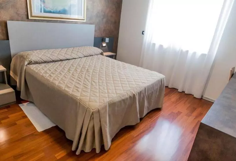 Halanus Hotel And Resort