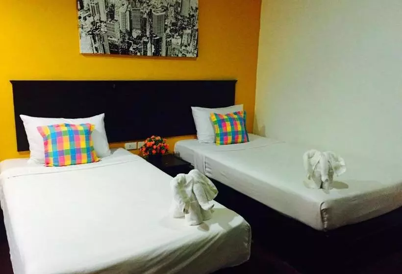 Hotelli Benetti Lodge