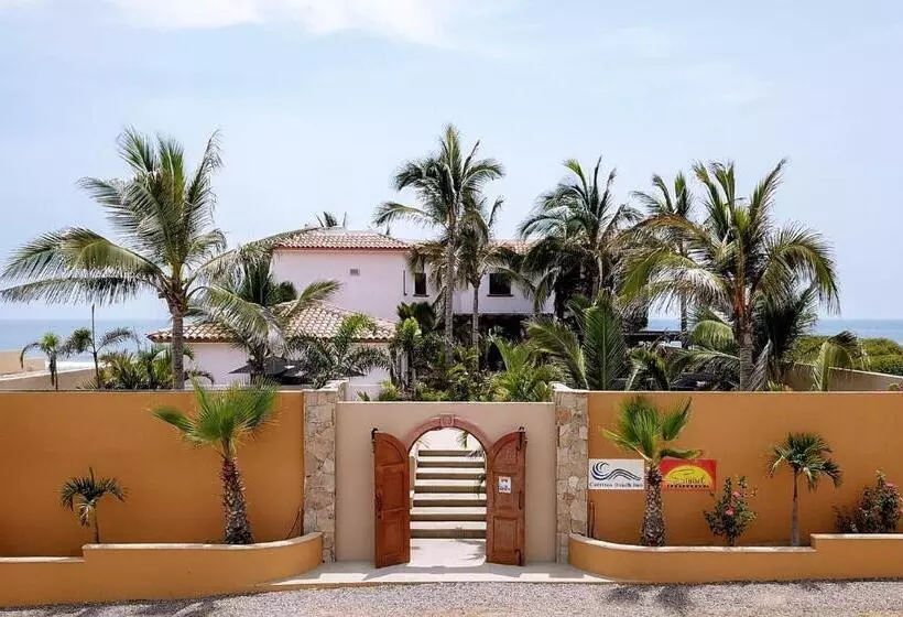 هتل Cerritos Beach Inn