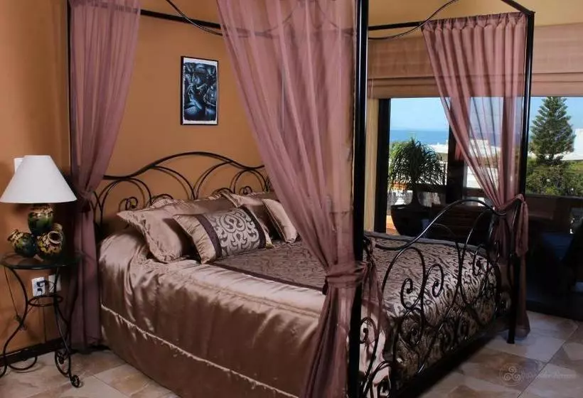 בית מלון כפרי Las 7 Maravillas   Adults Only