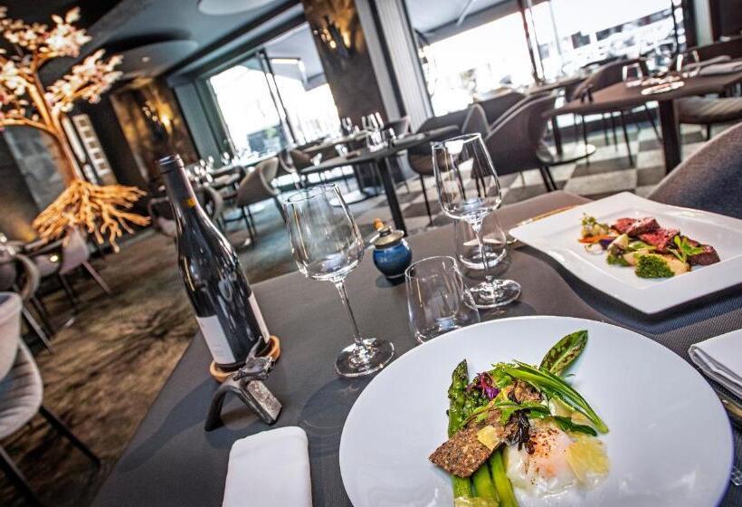 ホテル Logis Hôtel Restaurant Gilles Moreau Laguiole