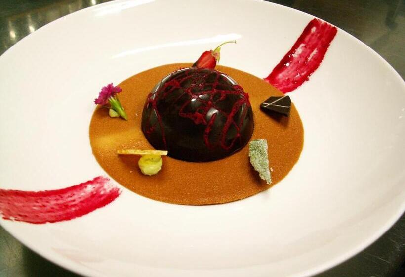 ホテル Logis Hôtel Restaurant Gilles Moreau Laguiole