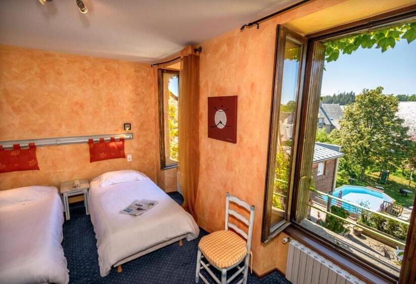 ホテル Logis Hôtel Restaurant Gilles Moreau Laguiole