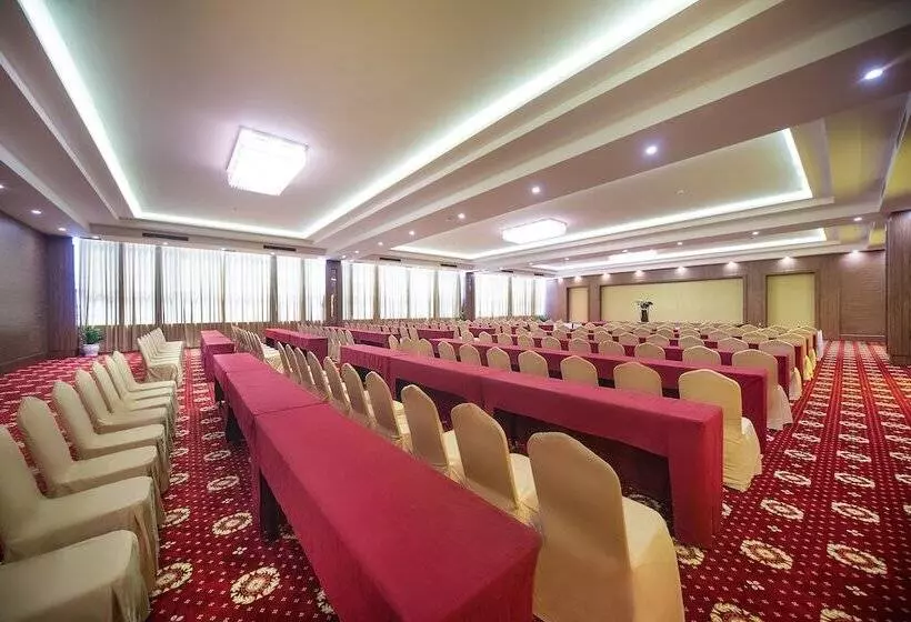 هتل Muong Thanh Grand Quang Nam