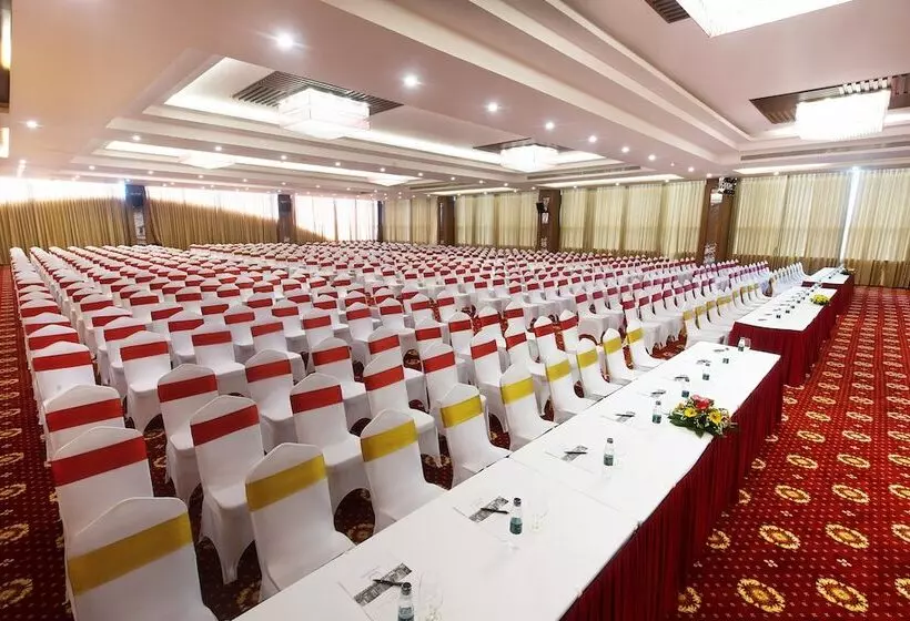 هتل Muong Thanh Grand Quang Nam