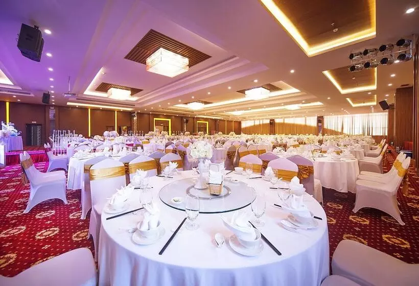 هتل Muong Thanh Grand Quang Nam