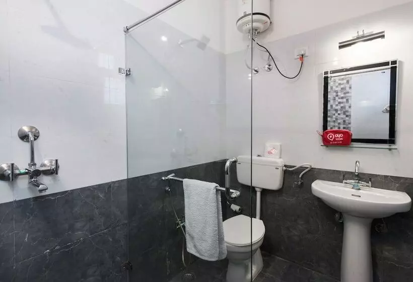 ホテル Oyo Rooms World Trade Park