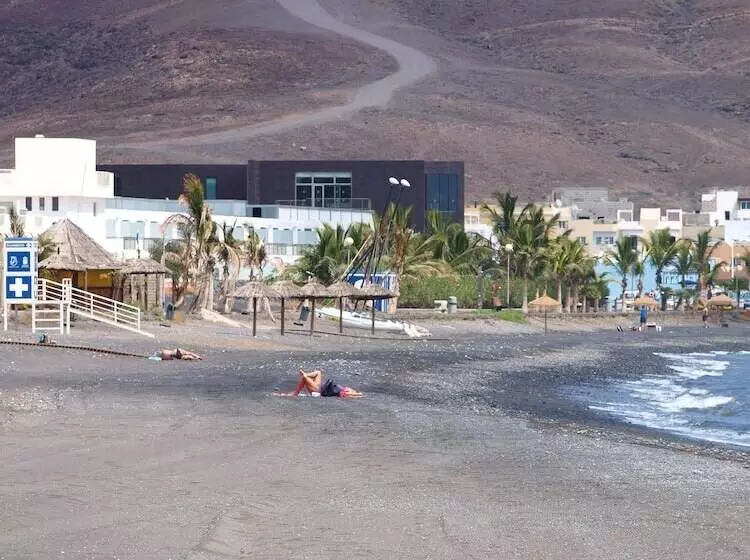 בית מלון כפרי R2 Romantic Fantasia Suites  Adults Only