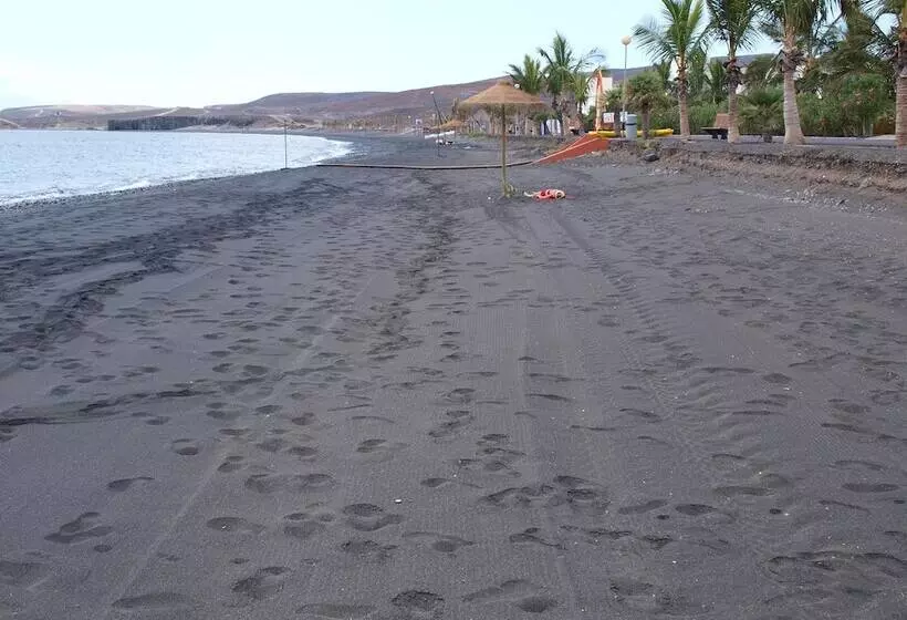 בית מלון כפרי R2 Romantic Fantasia Suites  Adults Only