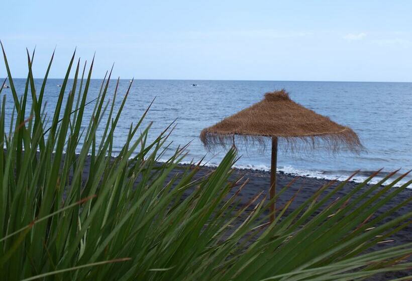 בית מלון כפרי R2 Romantic Fantasia Suites  Adults Only