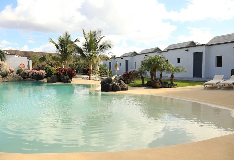 בית מלון כפרי R2 Romantic Fantasia Suites  Adults Only