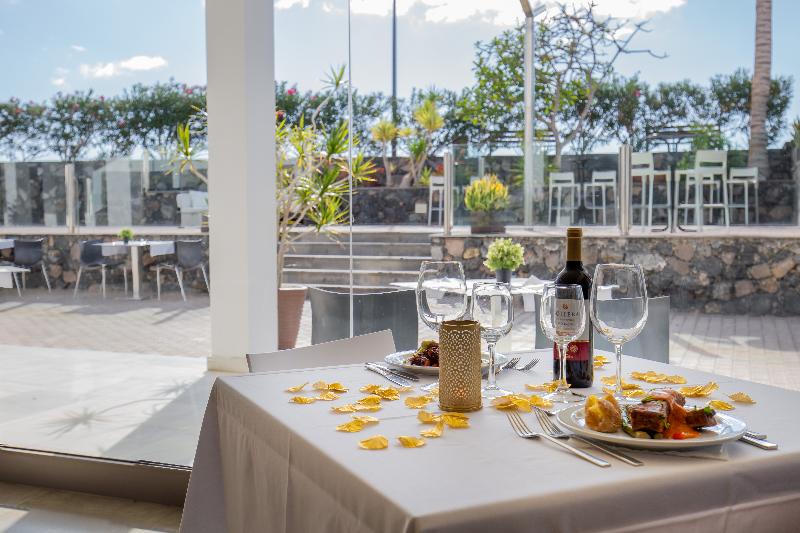 בית מלון כפרי R2 Romantic Fantasia Suites  Adults Only