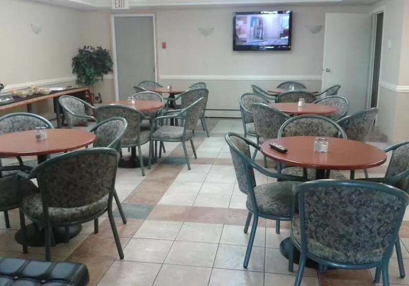 호텔 Stampeder Inn