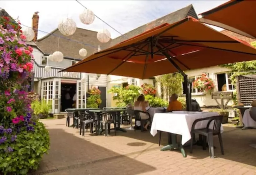 Отель The Bell Inn