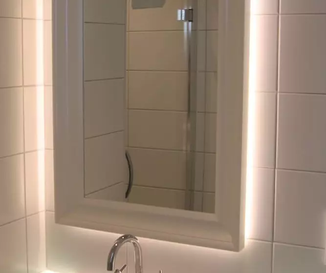 Отель The Bell Inn