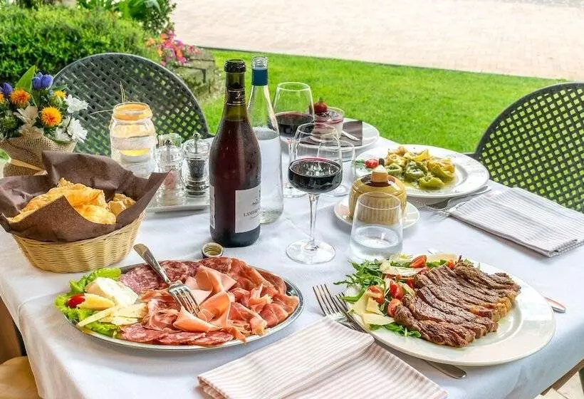 Отель Tre Torri