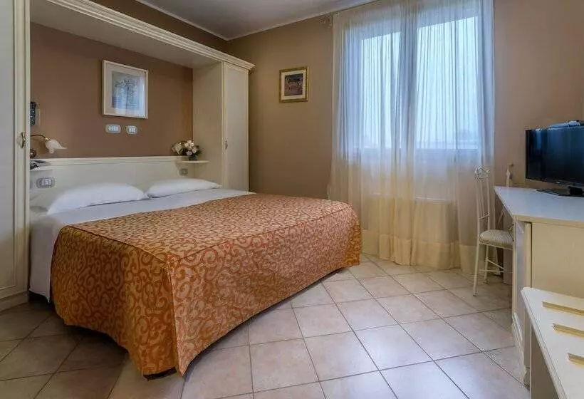 Отель Tre Torri