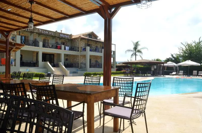 בית מלון כפרי Tsokas