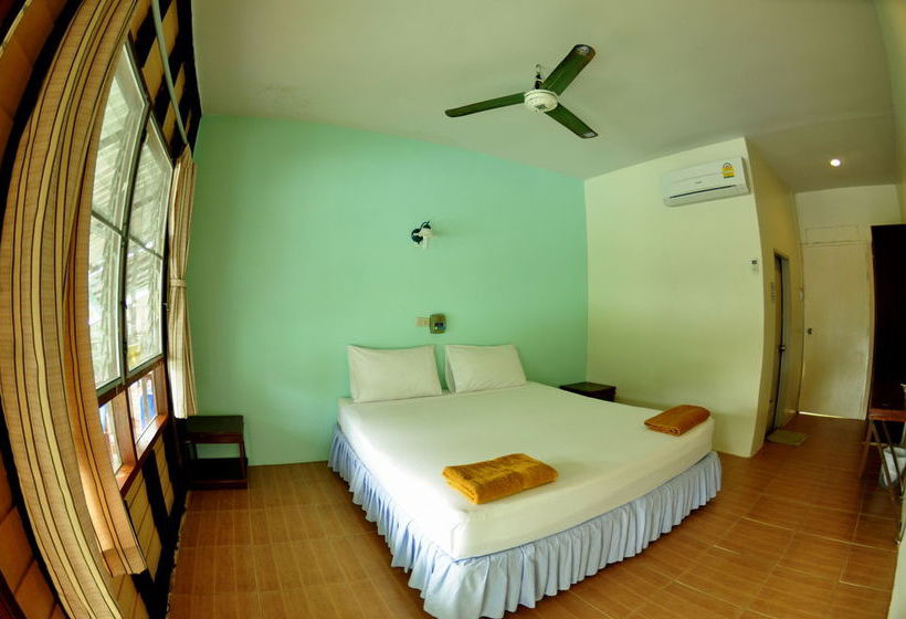 فندق Uphill Cottage