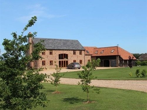 Kings Barn Farmhouse Bed & Breakfast