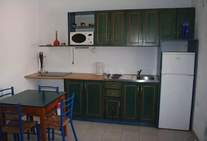 Michalis Studios